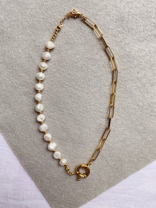 Half Pearls Necklaces