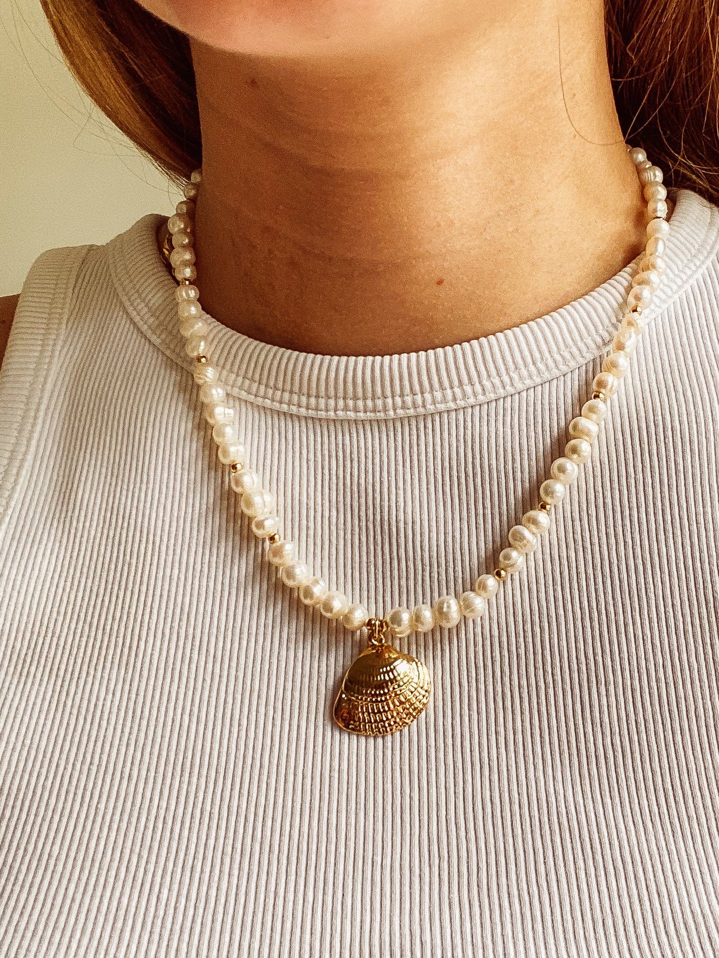 Lirio Necklaces