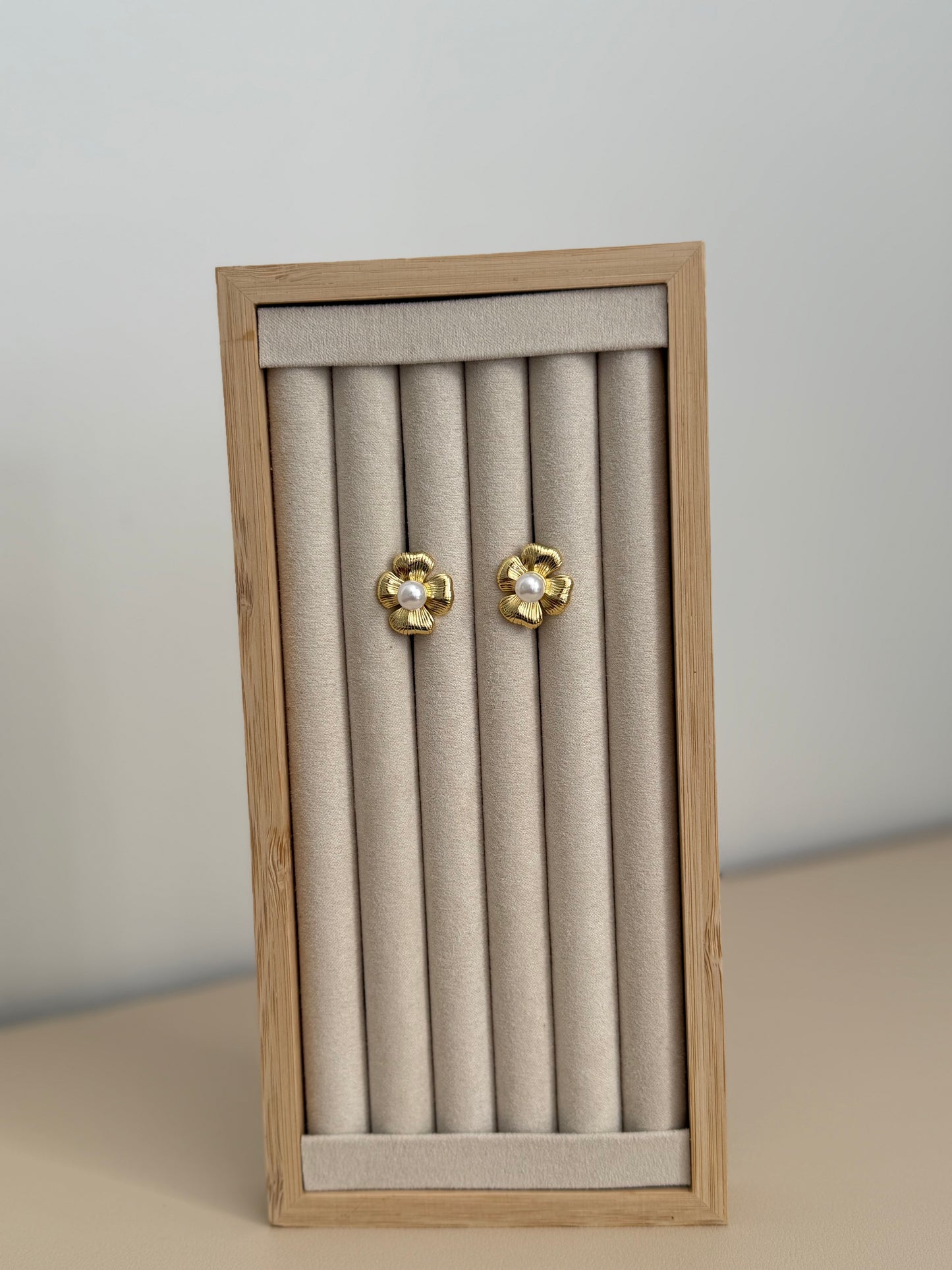 Big Flowers earrings