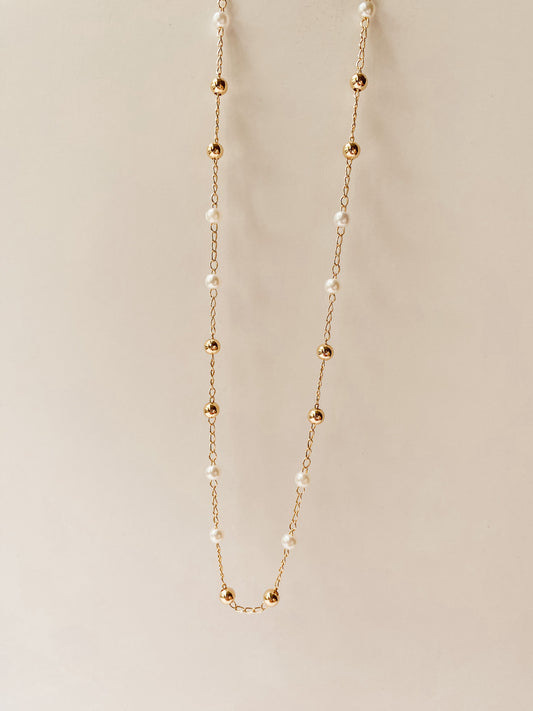 Mini Pearls Necklace
